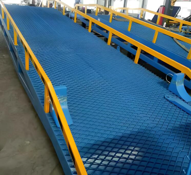 贡觉移动式液压登车桥